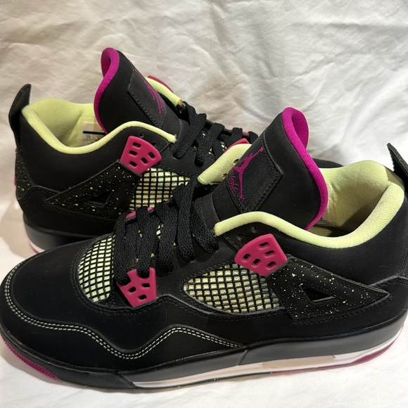 Air Jordan 4 Retro “Fuchsia” NEW - Picture 6 of 8